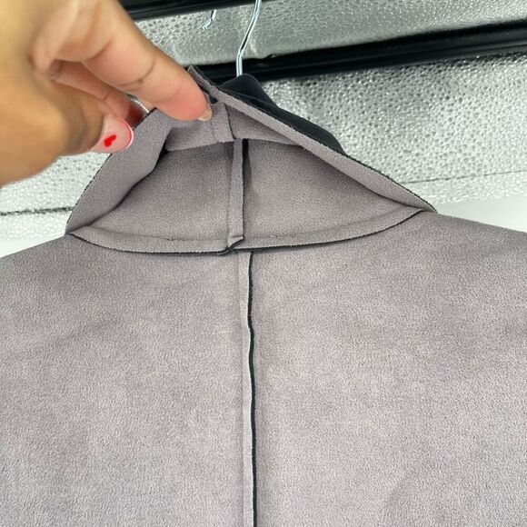 RAIN Women’s Grey Black Faux Suede Waterfall Drape Open Front Jacket Size Small - Picture 15 of 16